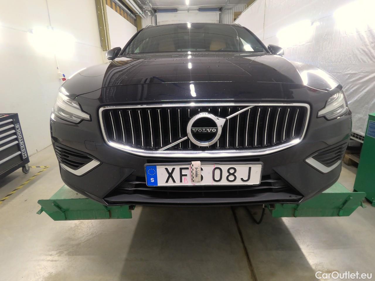  Volvo  V60  T8 Inscription Aut. #4
