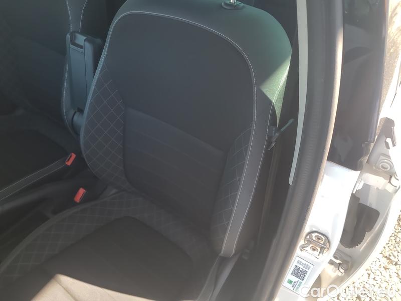  Skoda  Fabia  Combi (2015) Com.1.0TSI 70 Ambition 5d #10