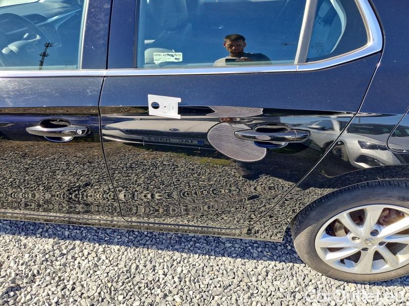  Opel  Corsa  F (2019)  1.5CDTI 75 Elegance 5d #14