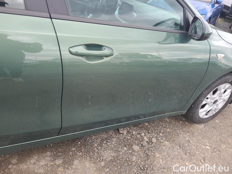  KIA  Cee'd Ceed  (CD) (2018->) Ceed SW 1.5 T-GDI 118 Spin 5d #17