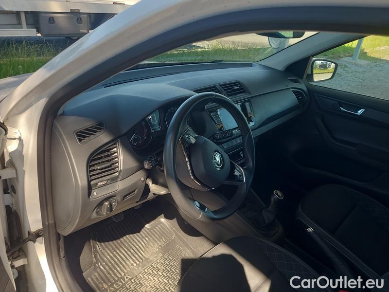  Skoda  Fabia  Combi (2015) Com.1.0TSI 70 Ambition 5d #12