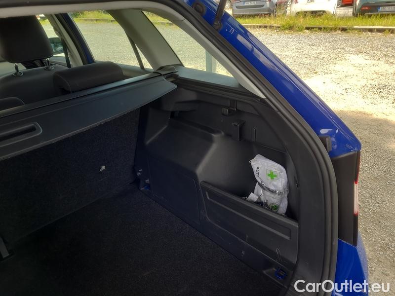  Skoda  Fabia  Combi (2015)  Com.1.0TSI 70 Ambition #16