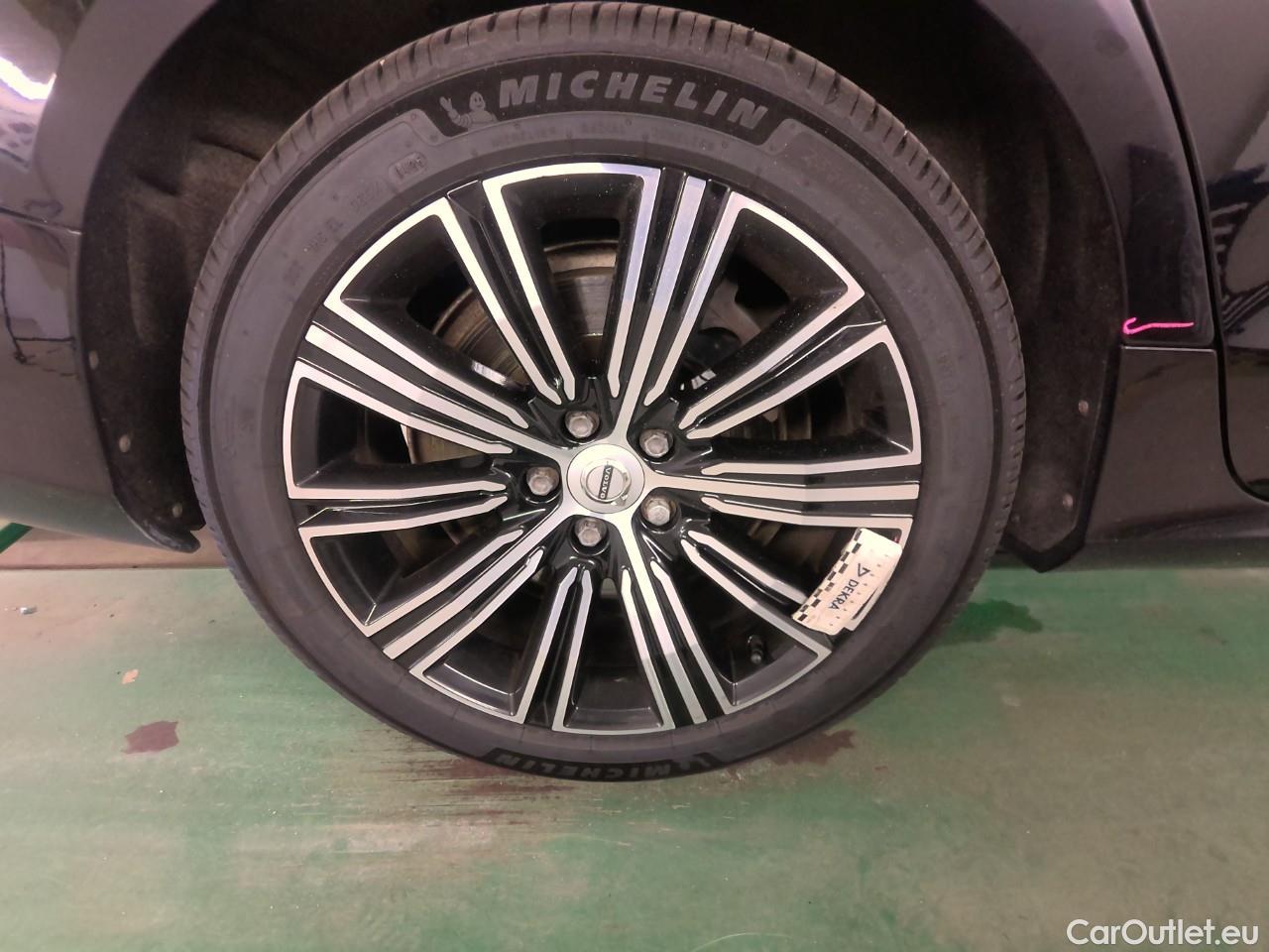  Volvo  V60  T8 Inscription Aut. #26