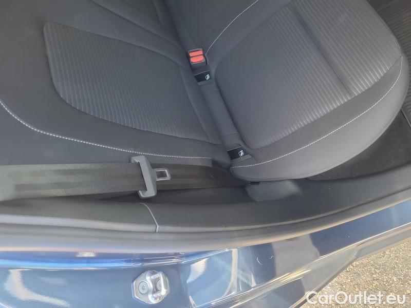  Ford  Focus   Turnier (CGE)(2018->) Foc.Kom.1.5EBl.120 Titanium #29