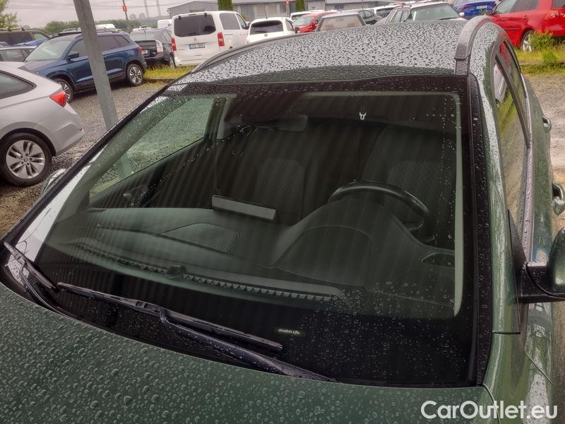  KIA  Cee'd Ceed  (CD) (2018->) Ceed SW 1.5 T-GDI 118 Spin 5d #1