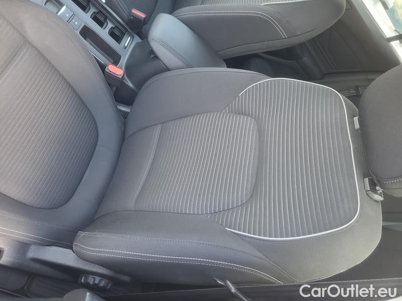  Ford  Focus   Turnier (CGE)(2018->) Foc.Kom.1.5EBl.120 Titanium #10