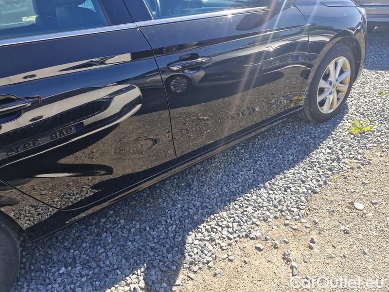  Opel  Corsa  F (2019)  1.5CDTI 75 Elegance 5d #23