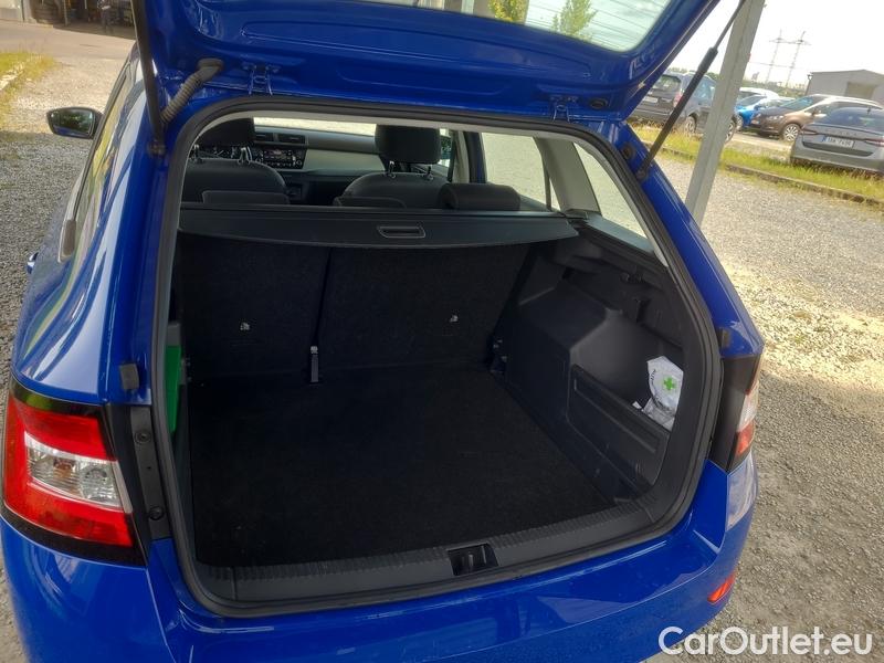 Skoda  Fabia  Combi (2015)  Com.1.0TSI 70 Ambition #19