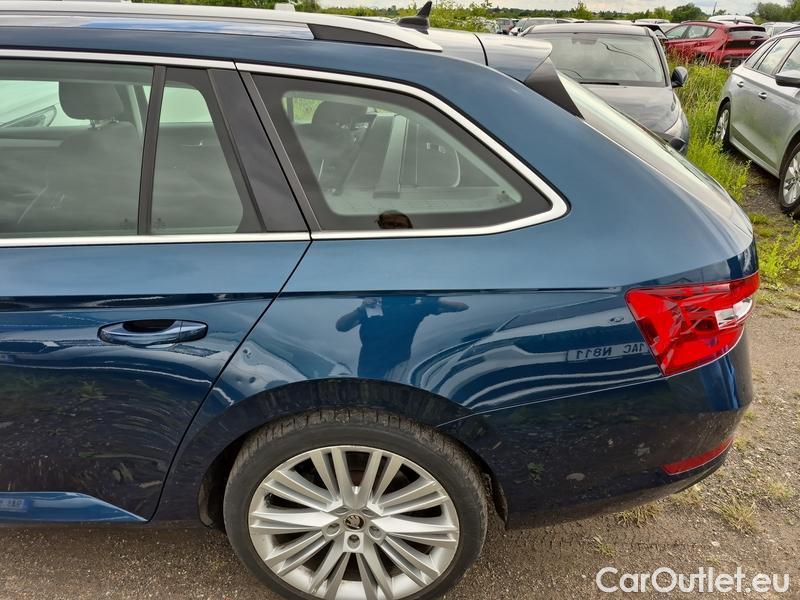  Skoda  Superb  Combi (3V5)(2015) Supe.com.2.0TDI 147 Style Aut #4