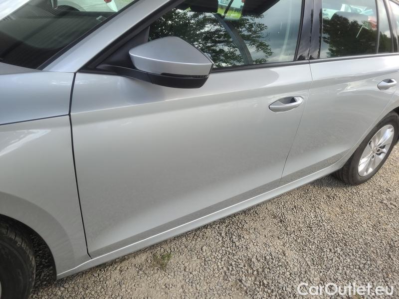  Skoda  Octavia  Combi (NX3)(2020) Oct.C.2.0TDI 110 4x4 Ambit AT #4
