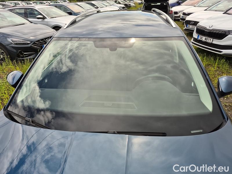  Skoda  Superb  Combi (3V5)(2015) Supe.com.2.0TDI 147 Style Aut #1