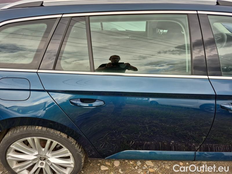  Skoda  Superb  Combi (3V5)(2015) Supe.com.2.0TDI 147 Style Aut #10