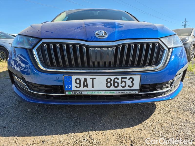  Skoda  Octavia  Combi (NX3)(2020) Oct.C.2.0TDI 110 4x4 Style AT #2