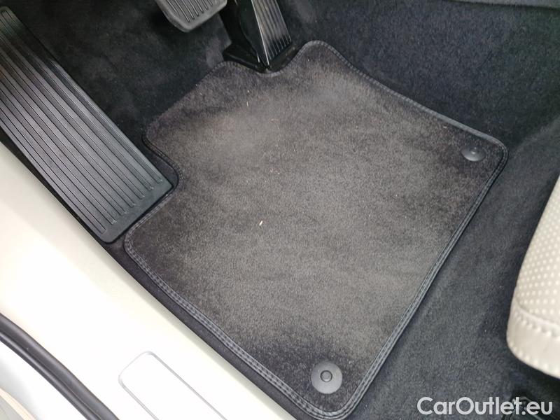  Volvo  XC90 XC 90 (2015)  B5 D Ultim Bright AWD AT #6