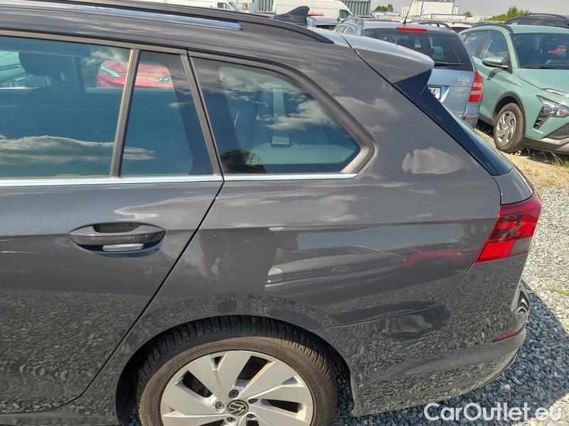  Volkswagen  Golf  VIII (CD1) (2019) Var.1.5 TSI 110 Style 5d #16