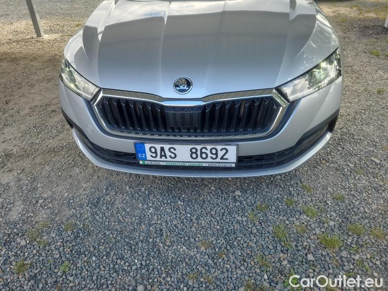  Skoda  Octavia  Combi (NX3)(2020) Oct.C.2.0TDI 110 4x4 Ambit AT #2