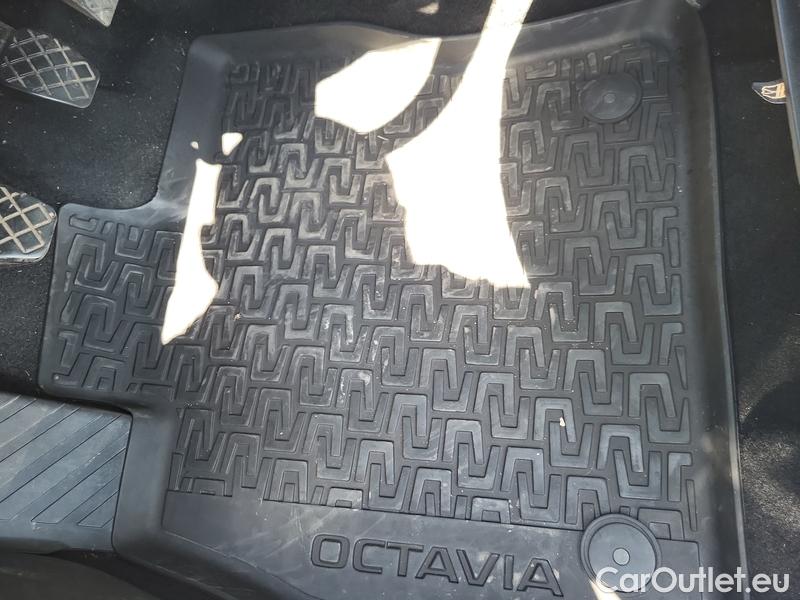  Skoda  Octavia  Lim. (NX3)(2020)  1.4CNG Active G-TEC #5
