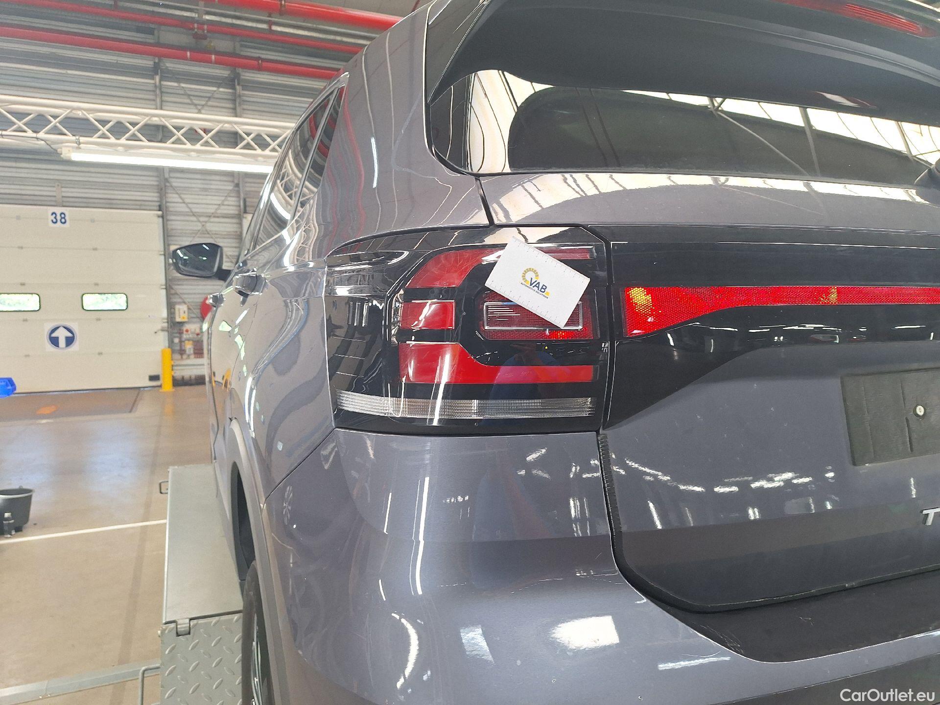  Volkswagen  T-CROSS VW,  '18, Volkswagen  1.5 TSI 110kW DSG Active 5d #15