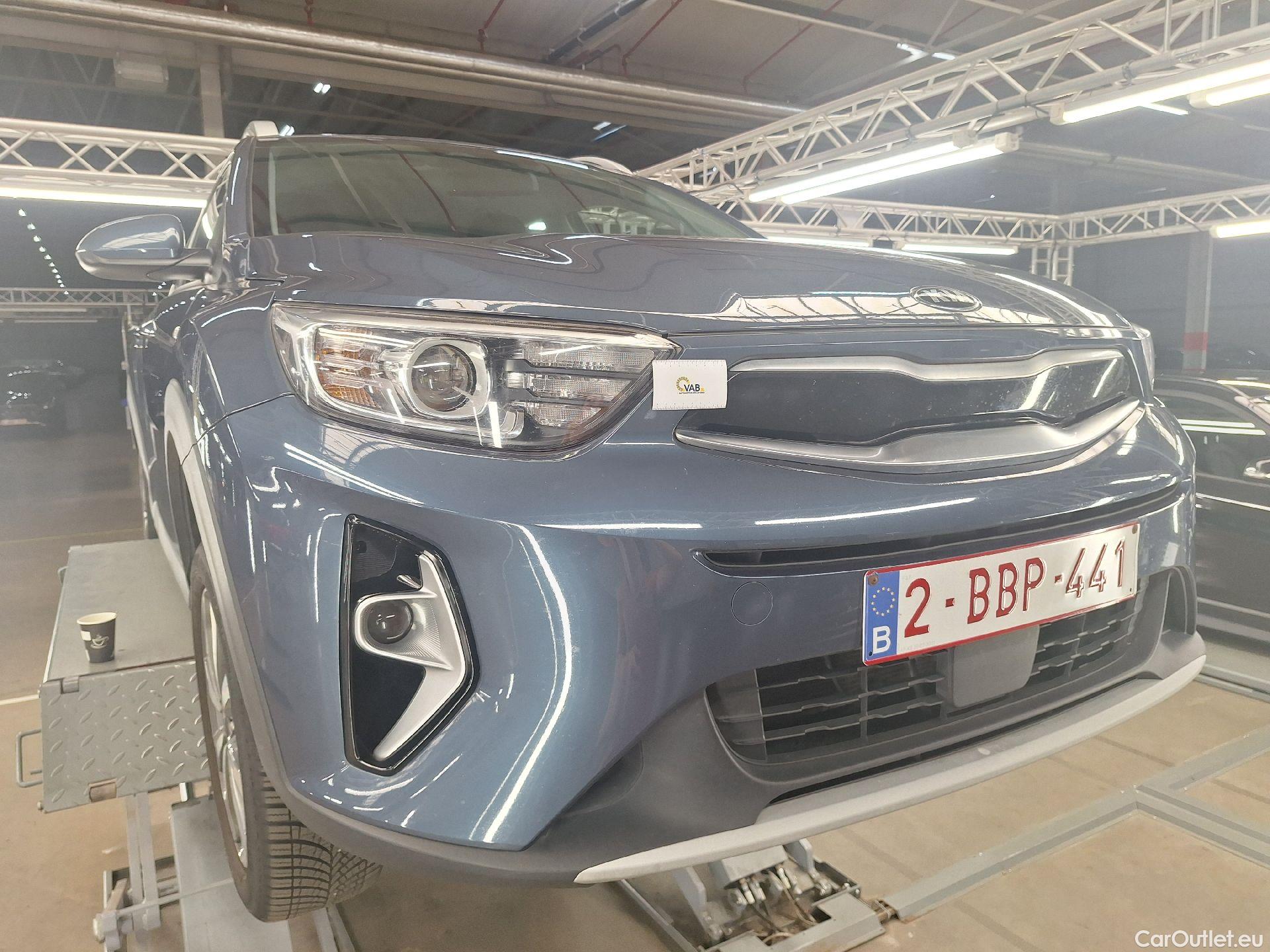  KIA  STONIC Kia,  FL'20, KIA  1.2 Must 5d #24