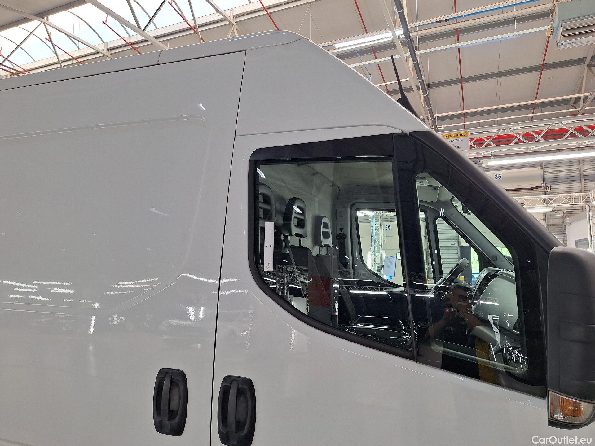  Iveco  Daily Iveco, _ '14, Iveco  35S16V 4100 3500 4d #17