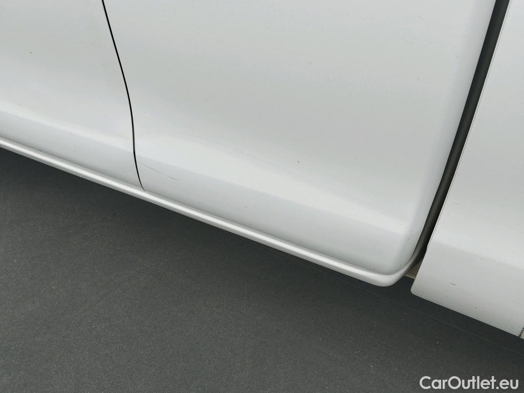  Toyota  Hilux TOYOTA  VU 2p 7G pickup 2.4 D-4D Cabina Extra GX 4x4 *** NO EXPORT*** #19