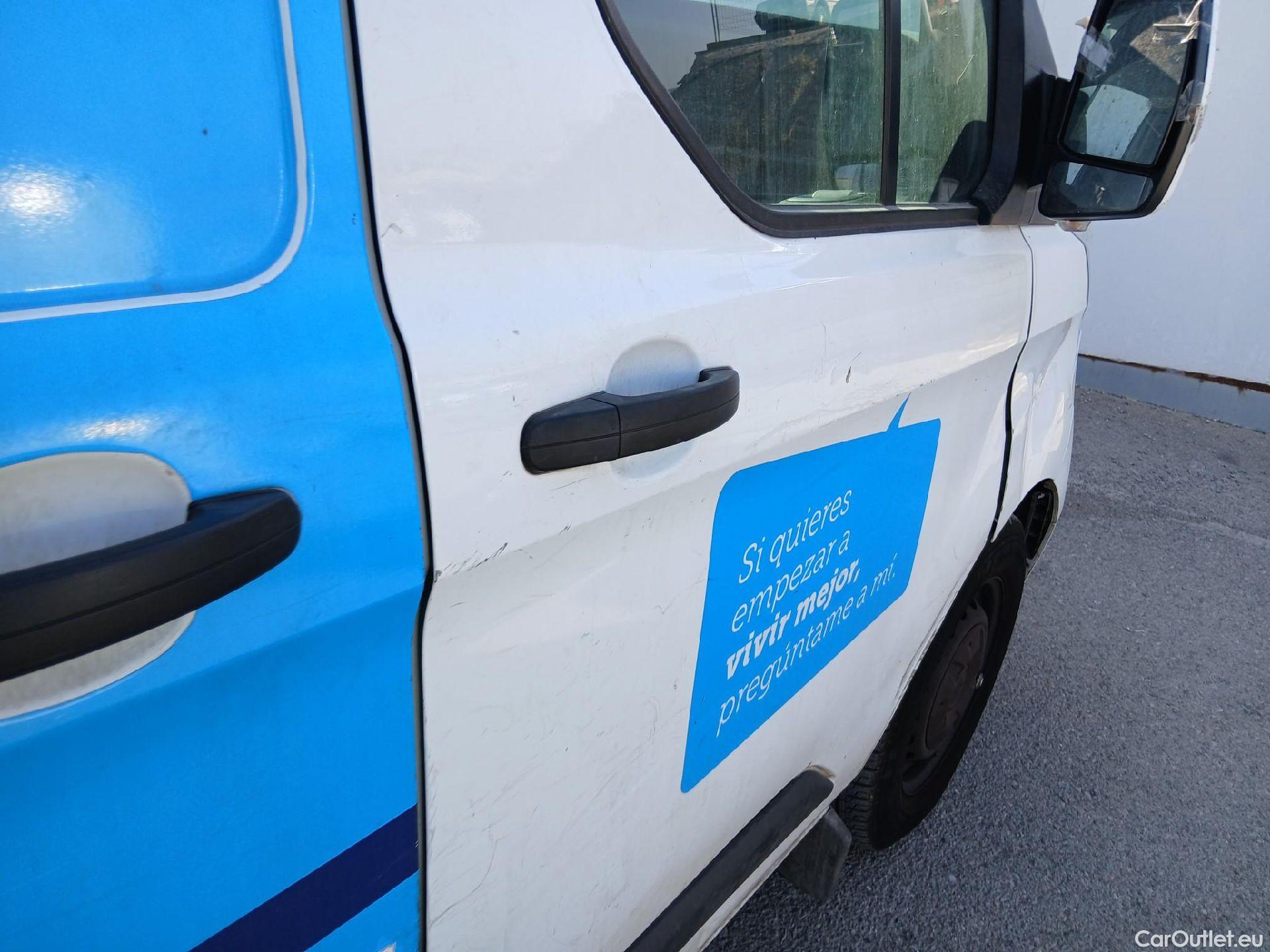  Ford  Transit FORD  Custom / 2012 / 4P / furgón Van 2.0 TDCI 96kW 320 L1 MHEV Trend #32