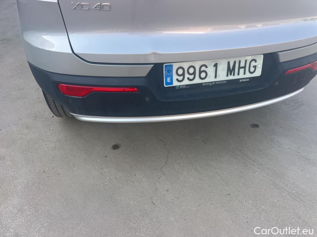  Volvo  XC 40 VOLVO XC40 / 2021 / 5P / todoterreno 1.5 T2 Essential Dark Auto #25