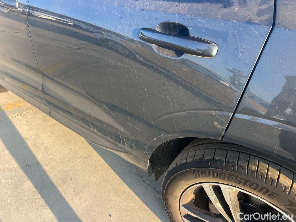  Volvo  XC60 VOLVO  / 2017 / 5P / todoterreno 2.0 T4 Business Plus Auto (CX) #20