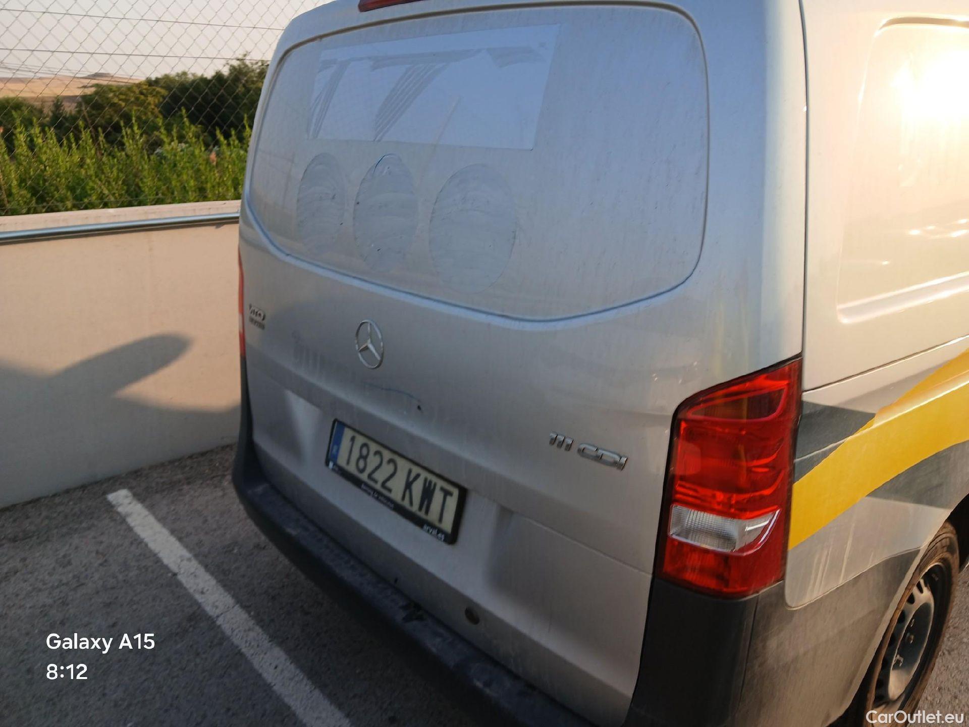  Mercedes  Vito MERCEDES-BENZ  / 2014 / 4P / furgón 111 CDI Larga #15