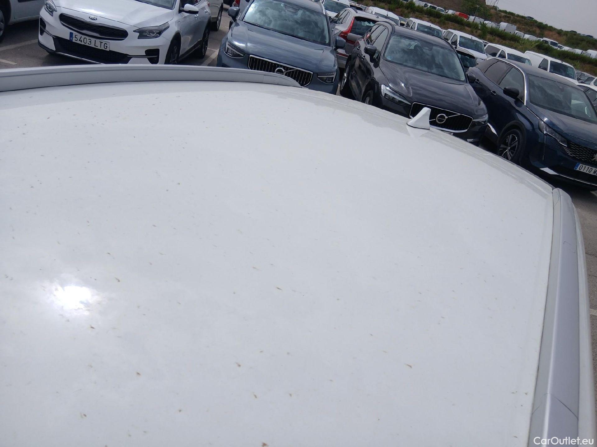  KIA  Niro KIA  / 2019 / 5P / crossover 1.6 GDi HEV 104kW (141CV) Emotion (AC) #14
