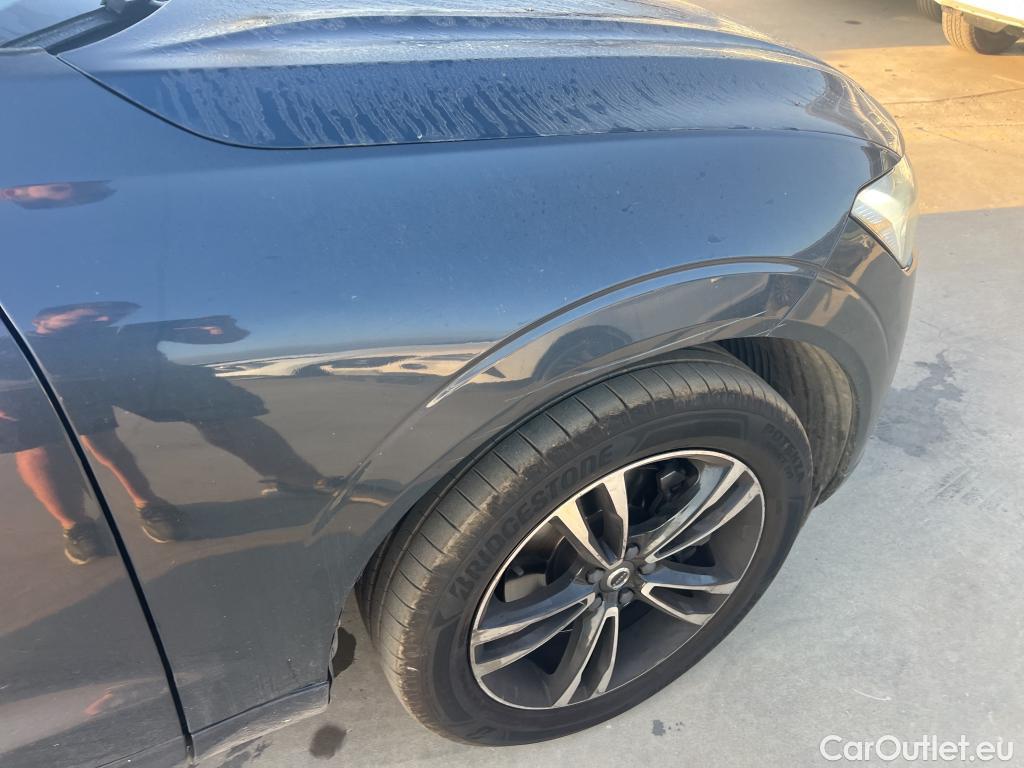  Volvo  XC60 VOLVO  / 2017 / 5P / todoterreno 2.0 T4 Business Plus Auto (CX) #22