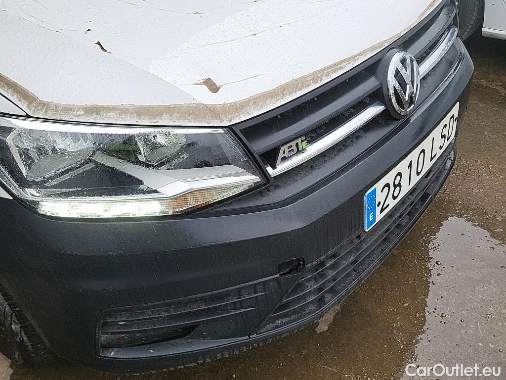  Volkswagen  Caddy VOLKSWAGEN  / 2015 / 4P / furgón derivado de turismo ABT e- Maxi Furgón  *** NO EXPORT*** #19