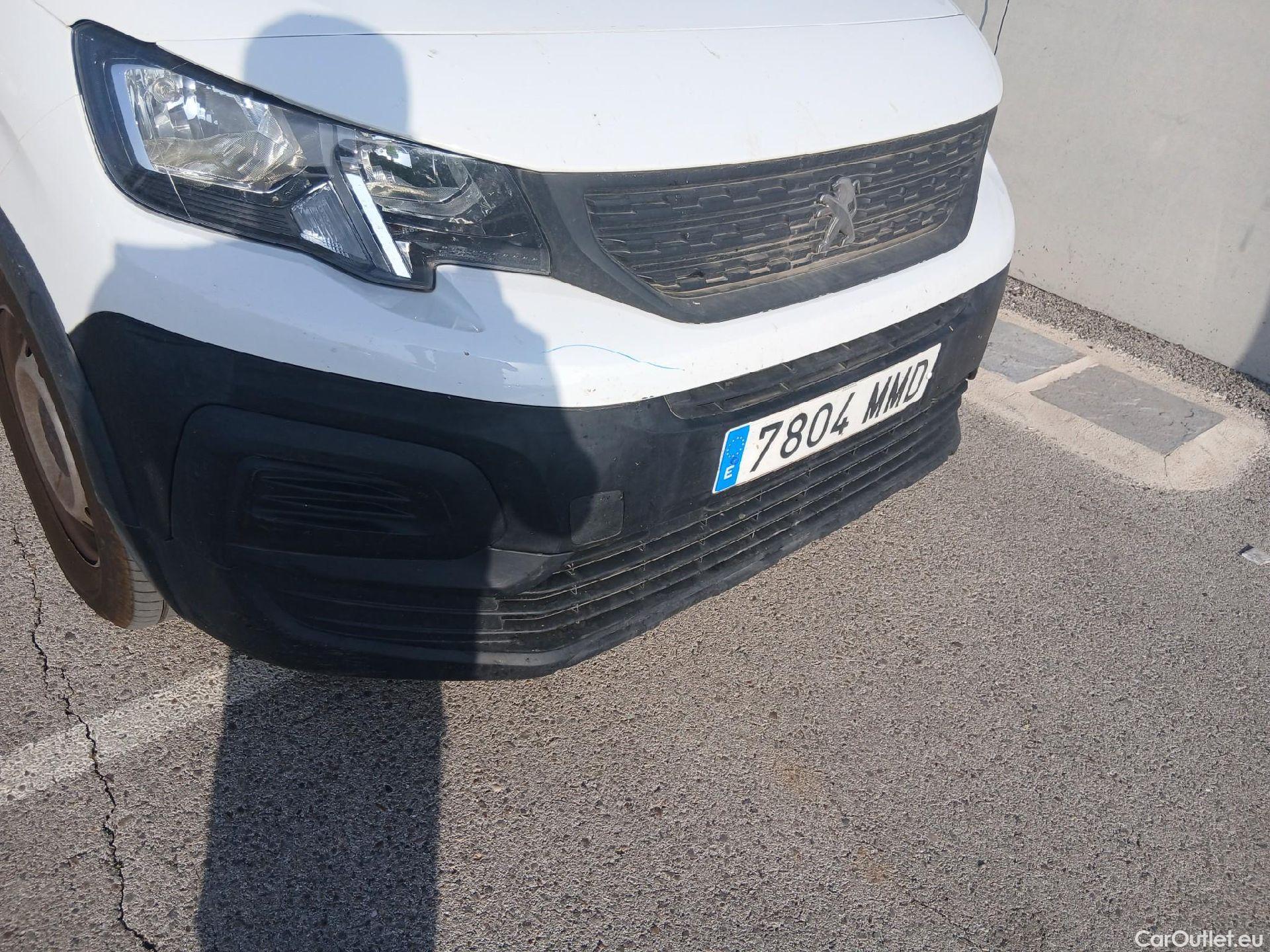  Peugeot  RIFTER PEUGEOT  / 2018 / 5P / combi Active Pack Business Std. BlueHDi 100 #15