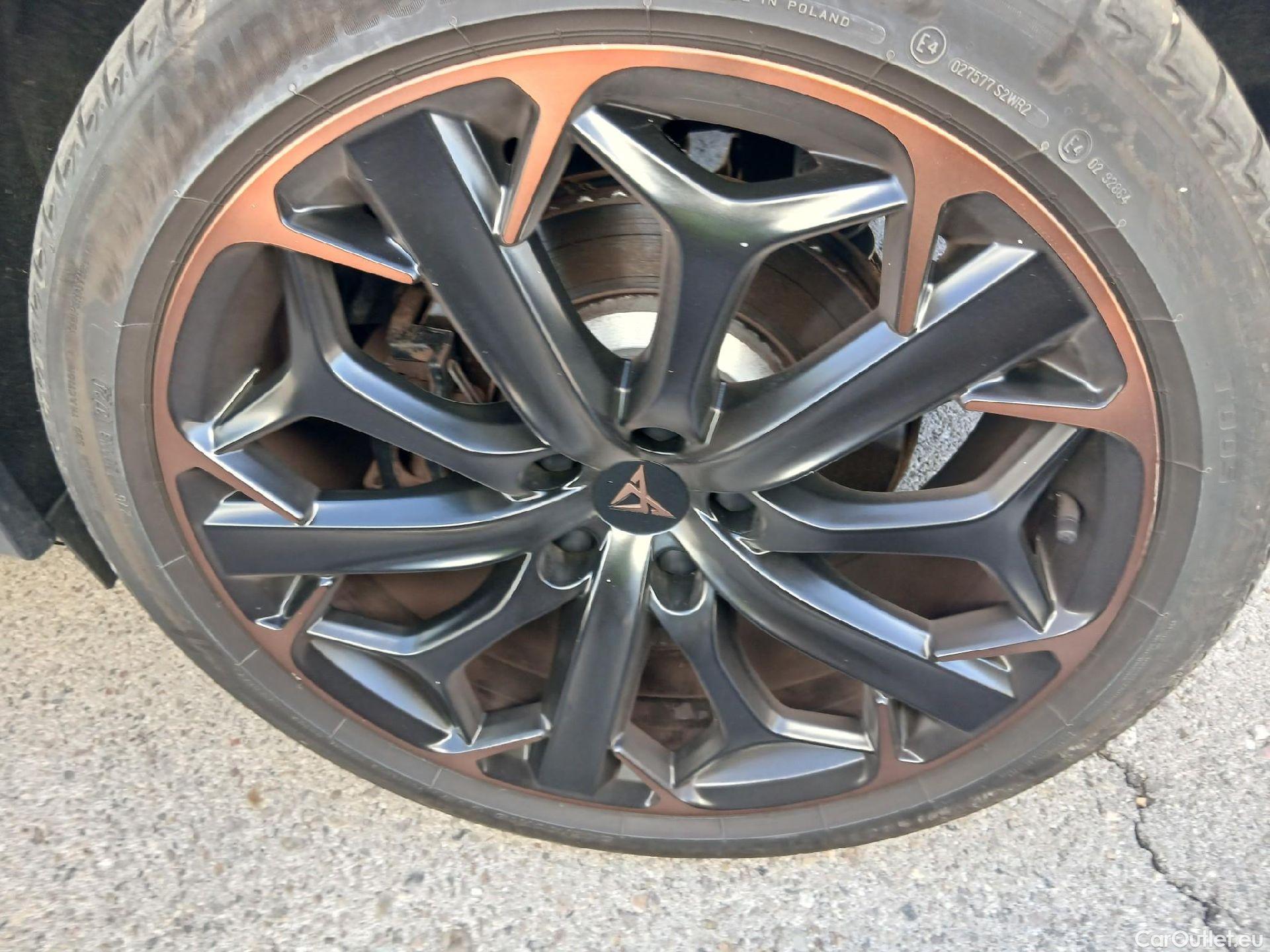  Cupra  Formentor CUPRA  / 2020 / 5P / todoterreno 1.4 e-Hybrid 180kW (245 CV) VZ DSG #20