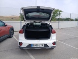  KIA  Niro KIA  / 2019 / 5P / crossover 1.6 GDi HEV 104kW (141CV) Emotion (AC) #8