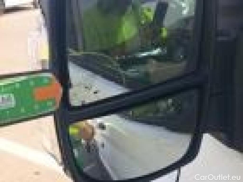  Ford  Transit FORD  / 2013 / 4P / furgón 350 96kW L3H2 Van Trend FWD MHEV #45
