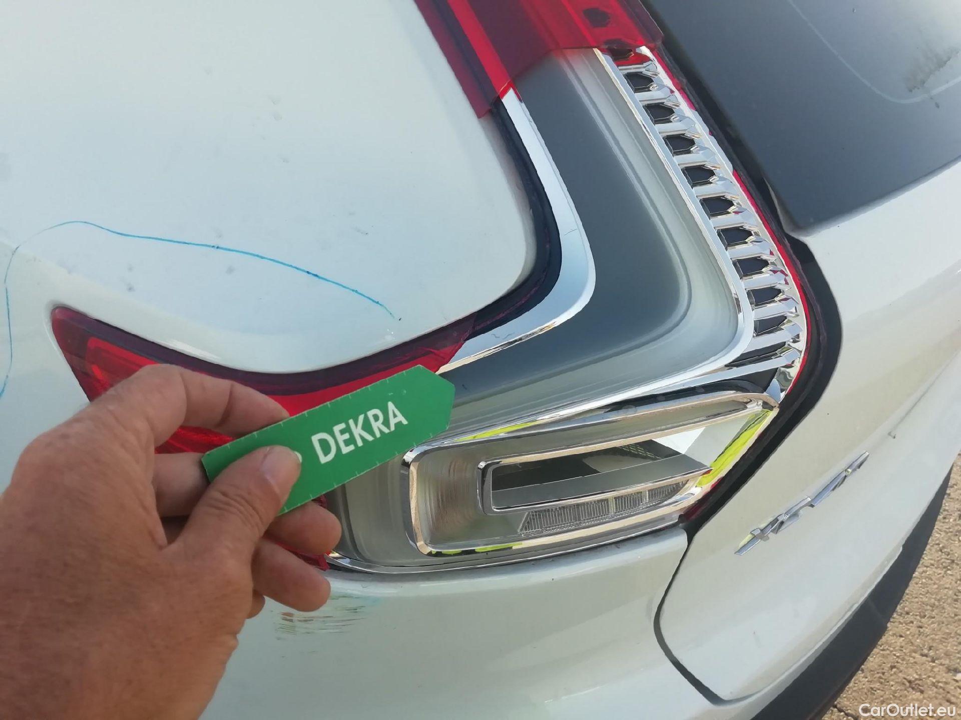  Volvo  XC 40 VOLVO XC40 / 2021 / 5P / todoterreno 1.5 T4 Recharge PHEV Core Auto #15