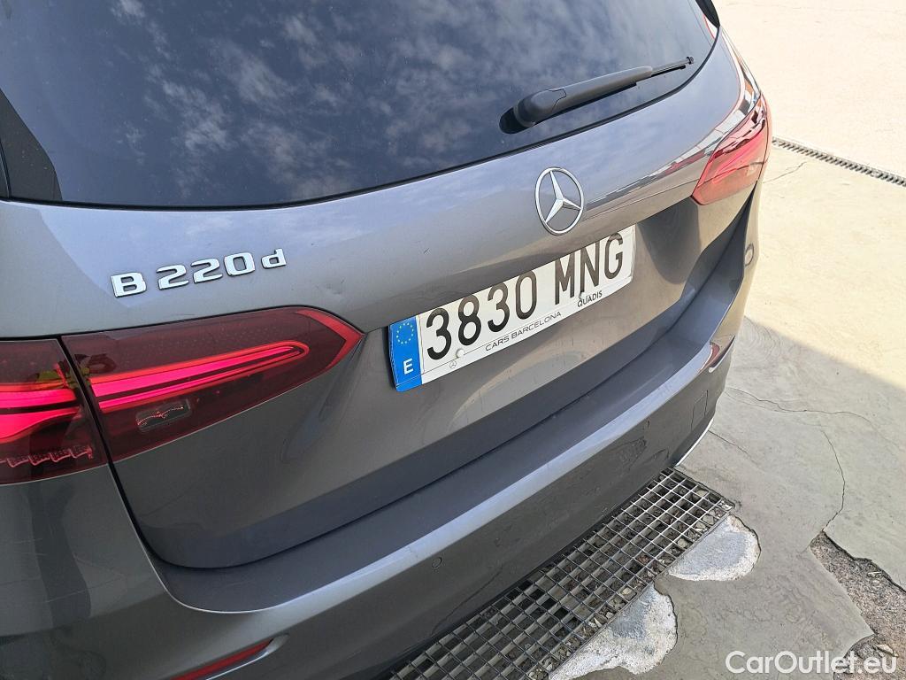  Mercedes  B-Klasse Clase B B 220 d (247.014)AMG AMG Line 190CV AT8 E6d #17