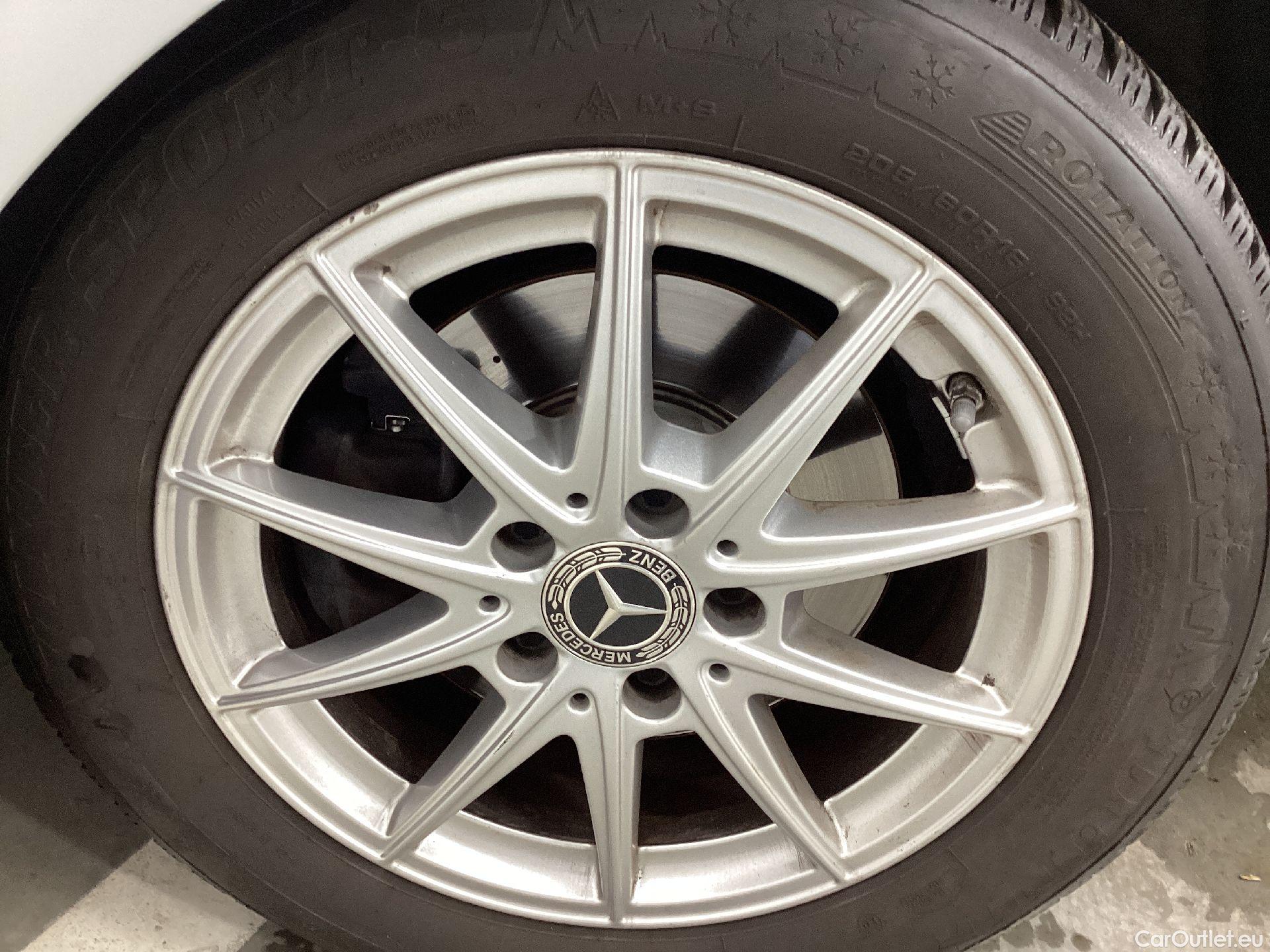  Mercedes  CLA-Klasse Mercedes, CLA-Class SB '19, Mercedes-Benz CLA Shooting Brake CLA 180 Business #3