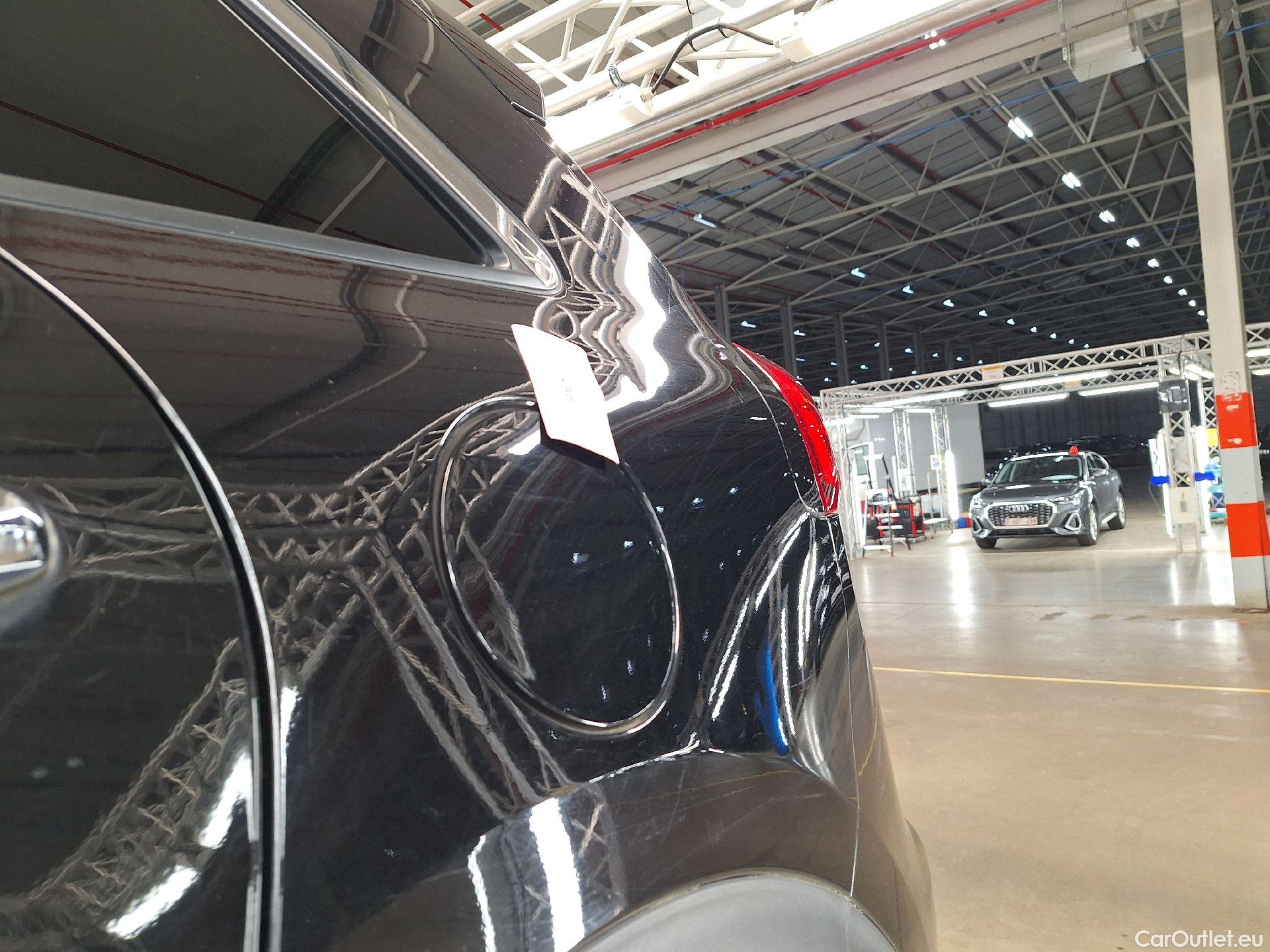  KIA  Niro Kia,  FL'19, KIA  More 1.6 GDi PHEV 6DCT 5d #19
