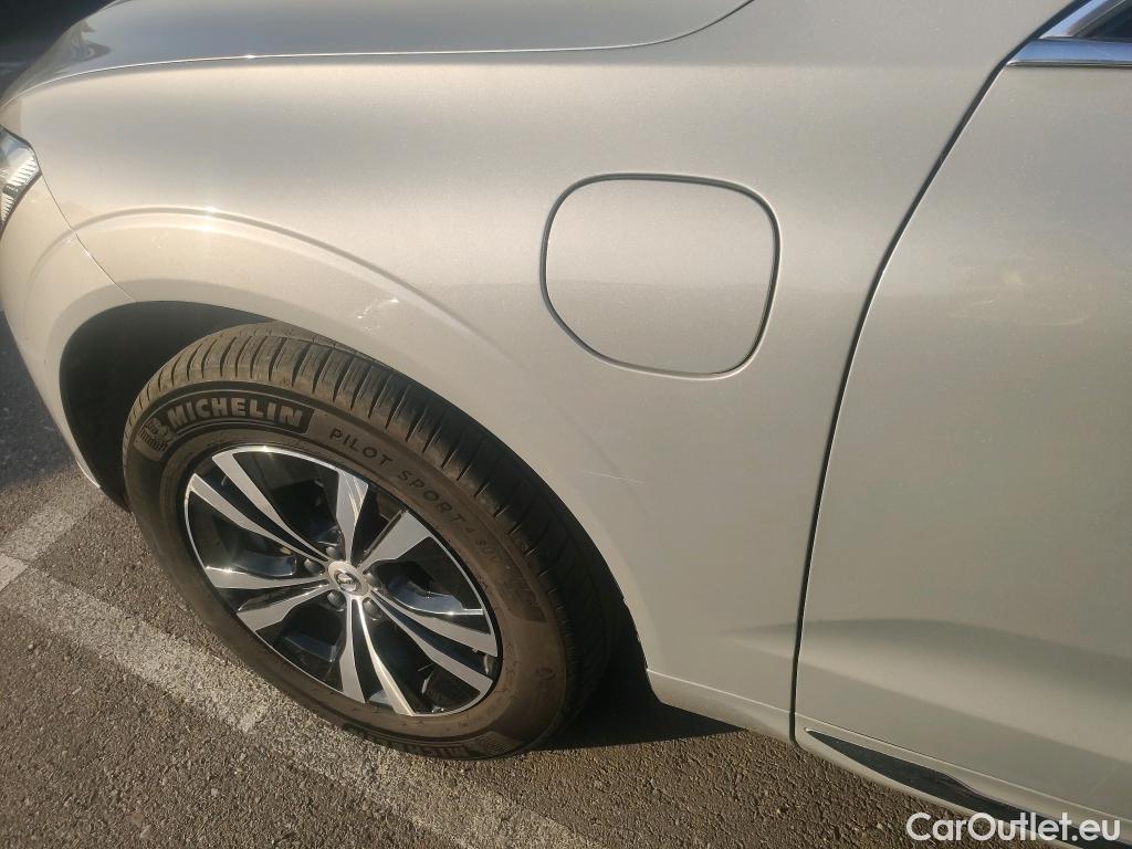  Volvo  XC60 VOLVO   2.0 T6 AWD Recharge Core Auto #22