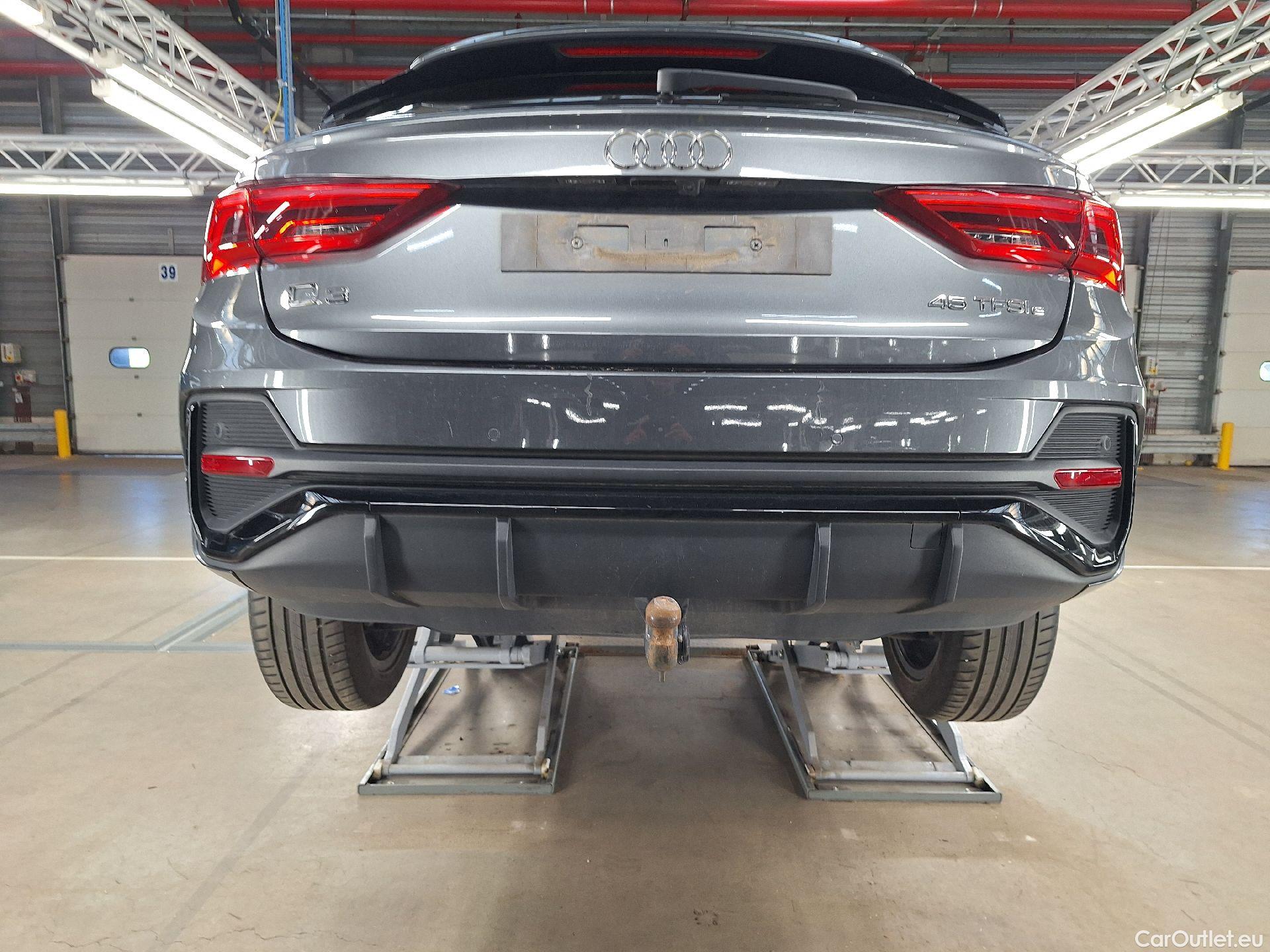  Audi  Q3 Audi,  SB '19 PHEV, Audi  Sportback 45 TFSI e S tronic S Line 5d #7