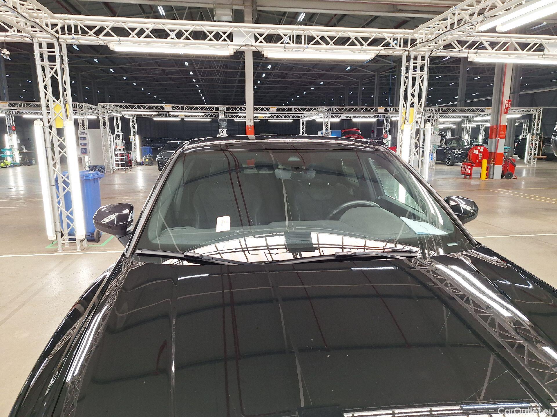  Audi  Q3 Audi,  SB '19 PHEV, Audi  Sportback 45 TFSI e S tronic S Line 5d #30