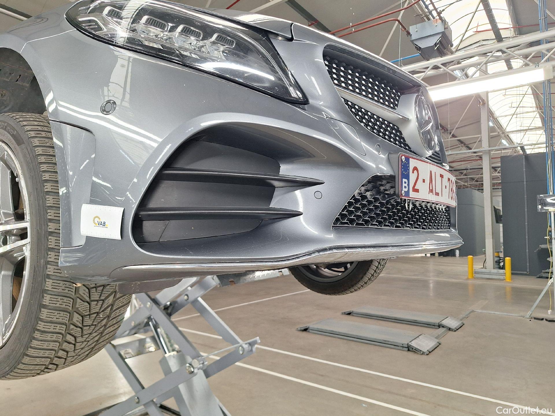  Mercedes  C-Klasse Mercedes,  FL'18, Mercedes-Benz  Berline C 300 de Business S #51
