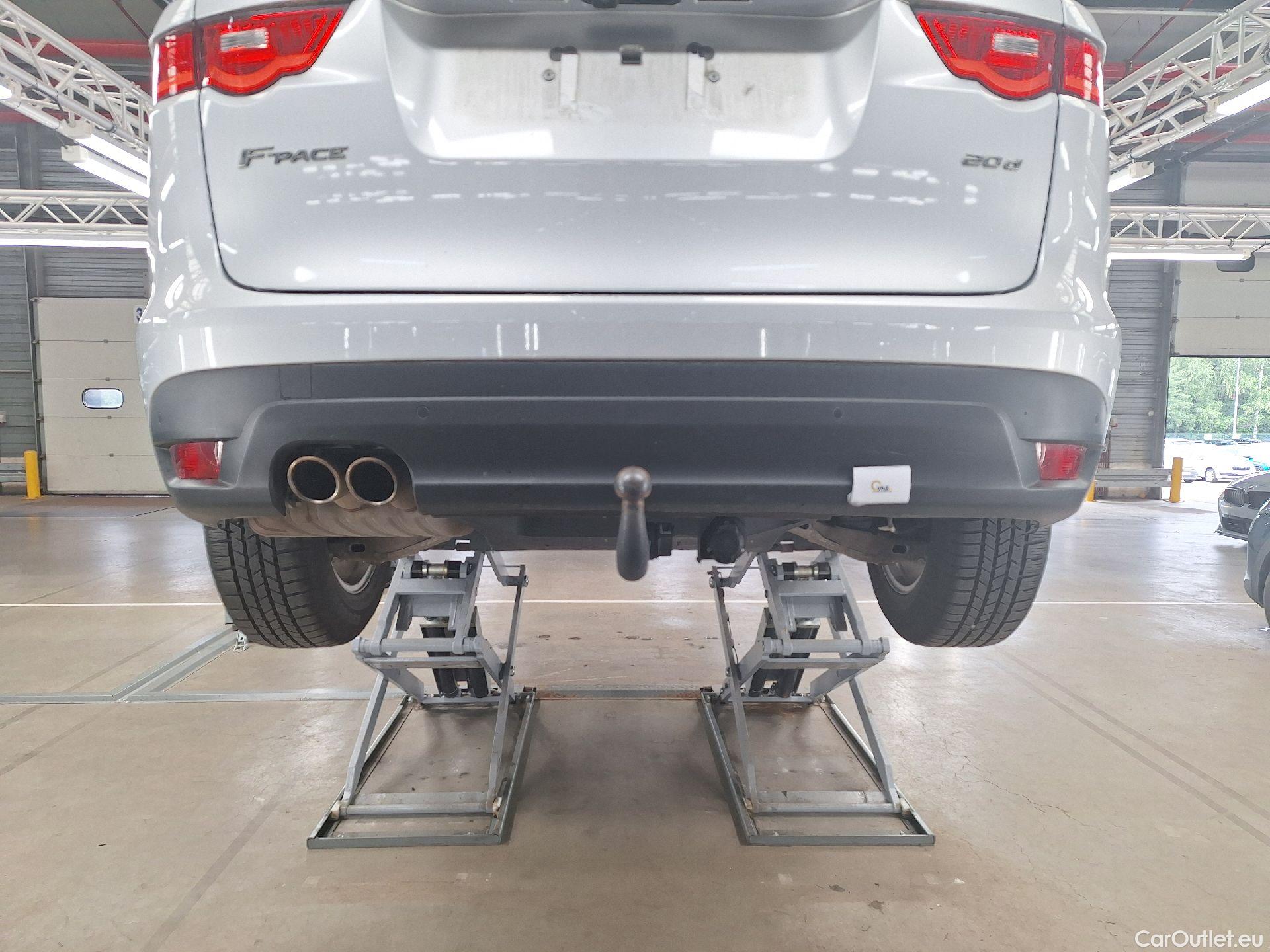  Jaguar  F-PACE Jaguar, , Jaguar  2.0D 132kW Aut. Prestige 5d #25