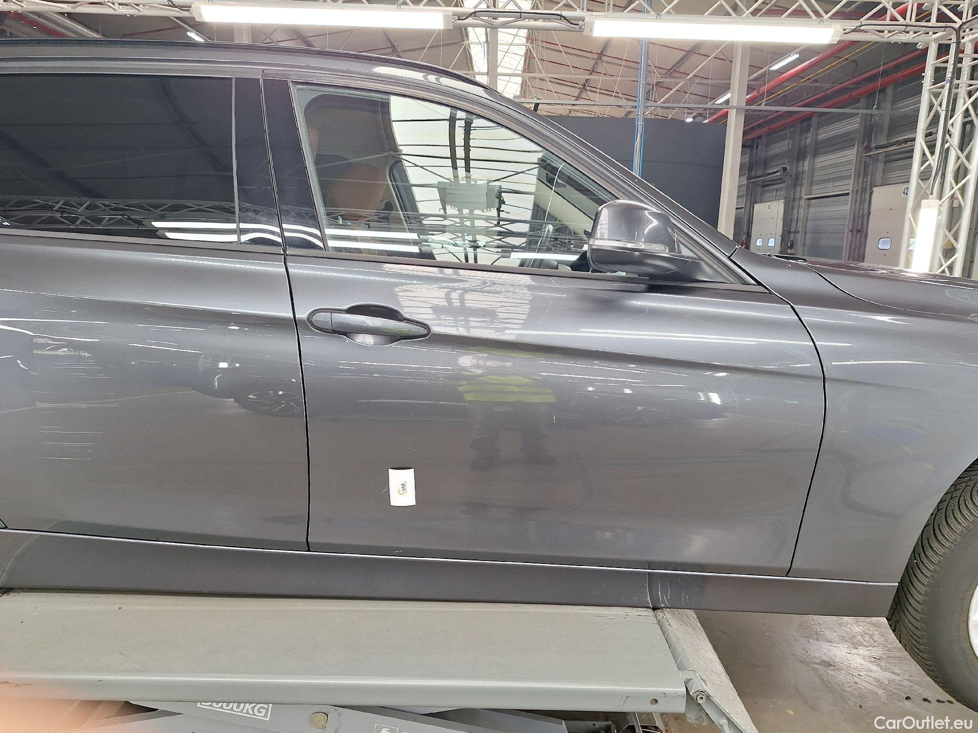  Bmw  Serie 3 BMW, 3-serie Touring '15, BMW 3 Reeks Touring 318d (110 kW) Aut. 5d #27