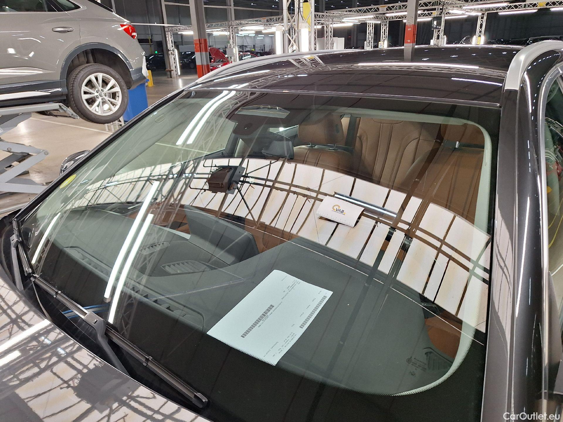  Bmw  Serie 5 BMW, 5-serie To FL'20, BMW 5 Reeks Touring 518d Aut. (100 kW) 5d #3