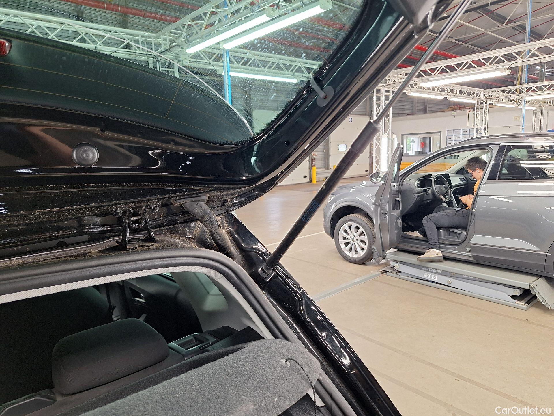  Seat  Arona Seat,  '17, SEAT  1.0 TGI 66kW Move 5d #5