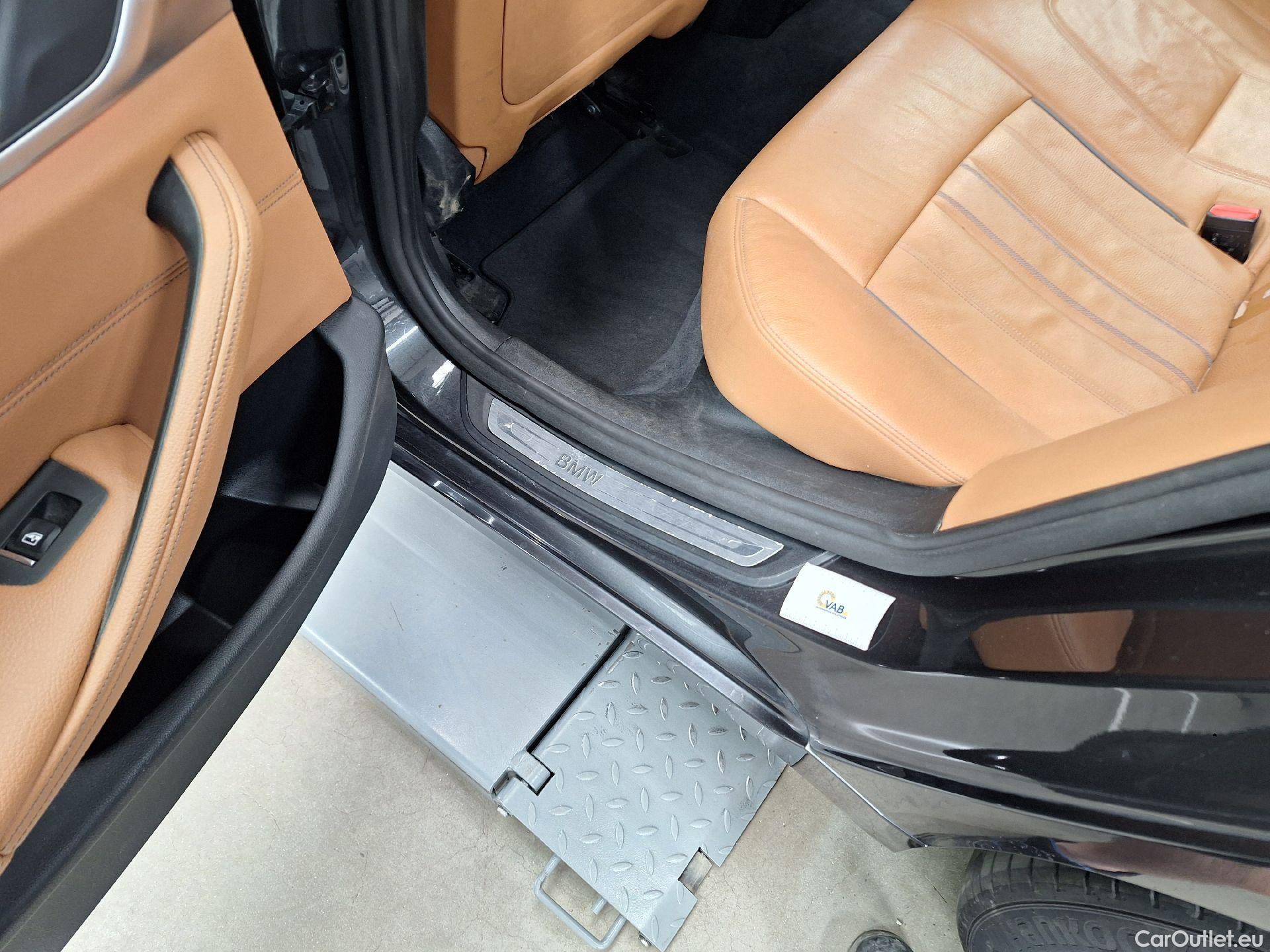  Bmw  Serie 5 BMW, 5-serie To FL'20, BMW 5 Reeks Touring 518d Aut. (100 kW) 5d #23