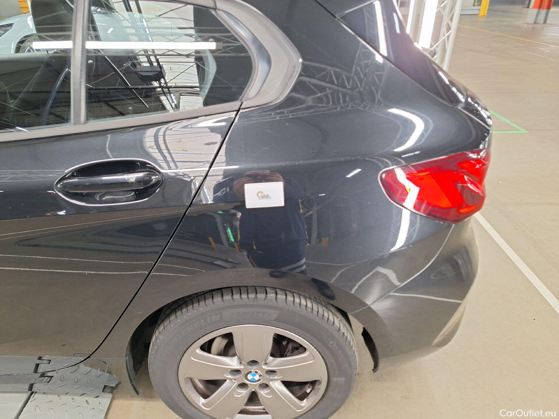  Bmw  Serie 1 BMW, 1-serie '19, BMW 1 Reeks Hatch 116dA (85 kW) 5d #21